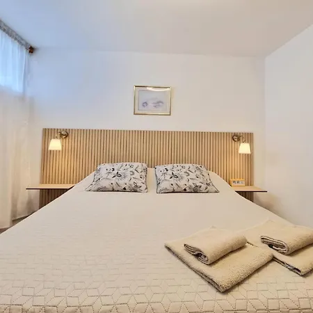 Apartamento Playa De La Arena Puerto de Santiago (Tenerife)