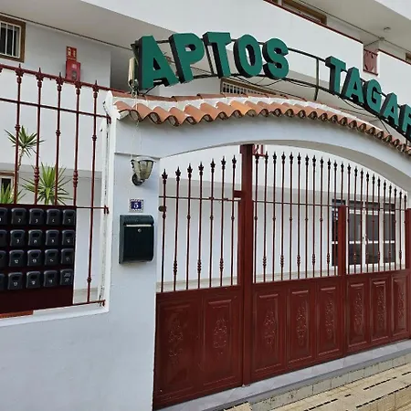 Playa De La Arena Апартаменты *